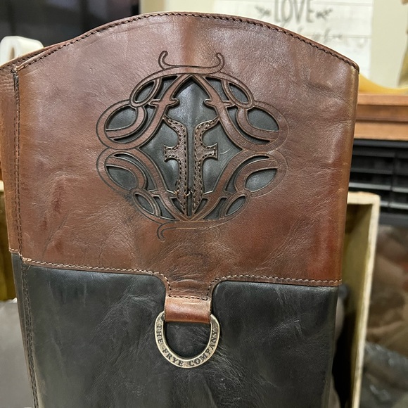 Frye Boots - Picture 4 of 14